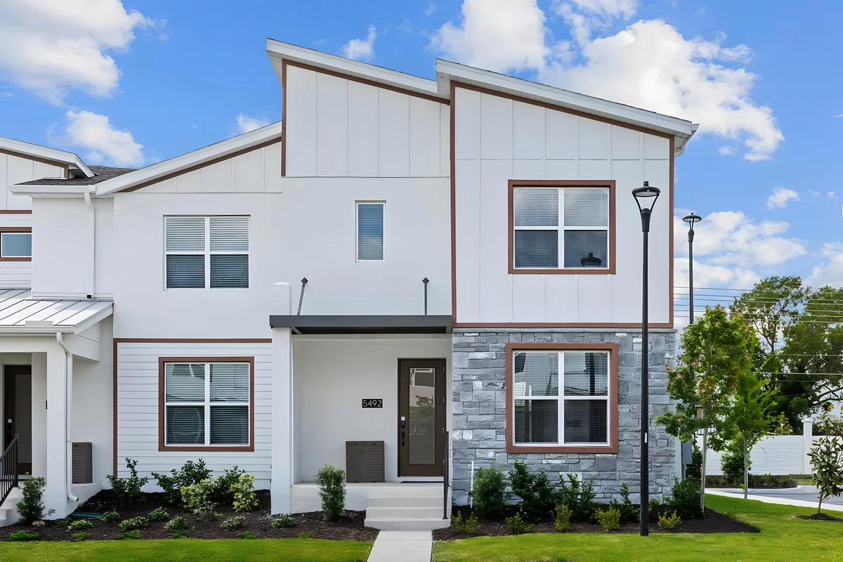 Exterior image 1