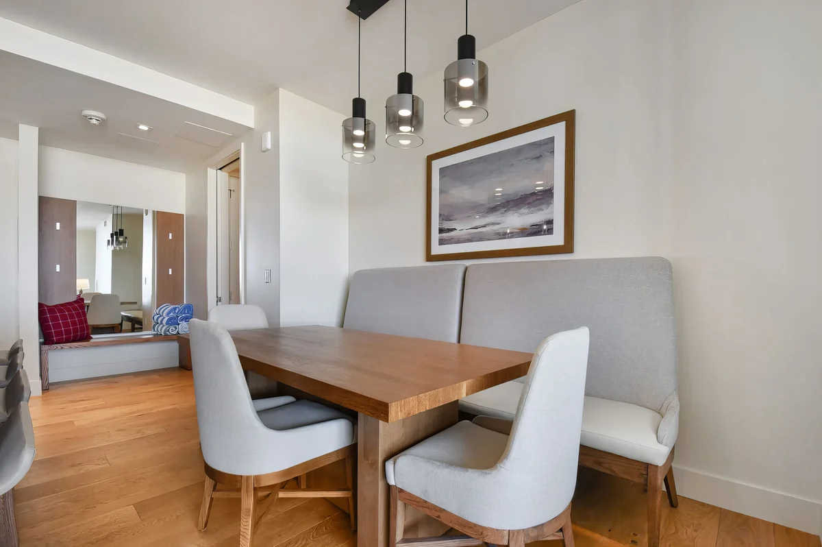 Wander Park City Velvet