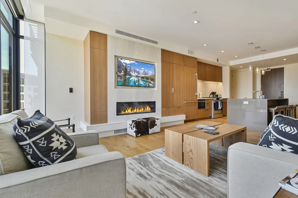 Wander Park City Velvet