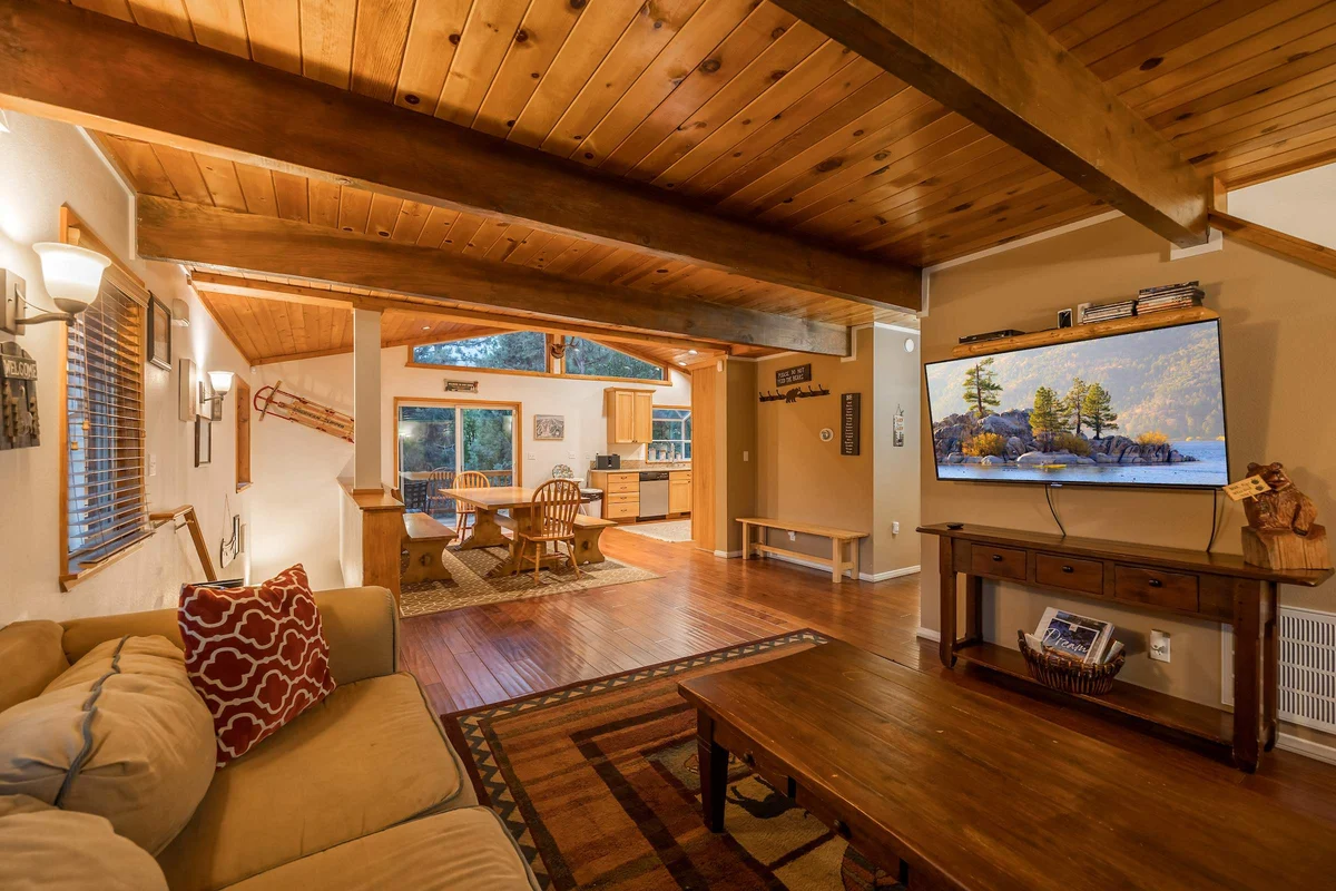 Home in Big Bear property photo 3