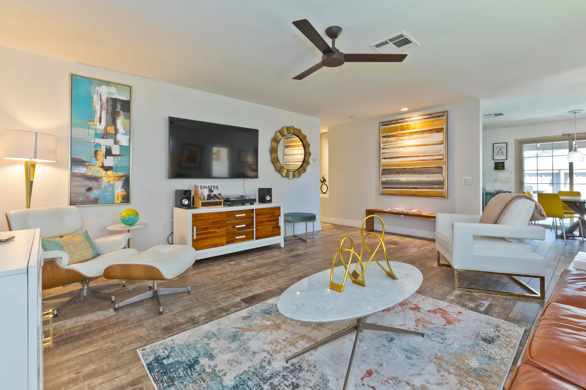 Home in La Quinta property photo 2