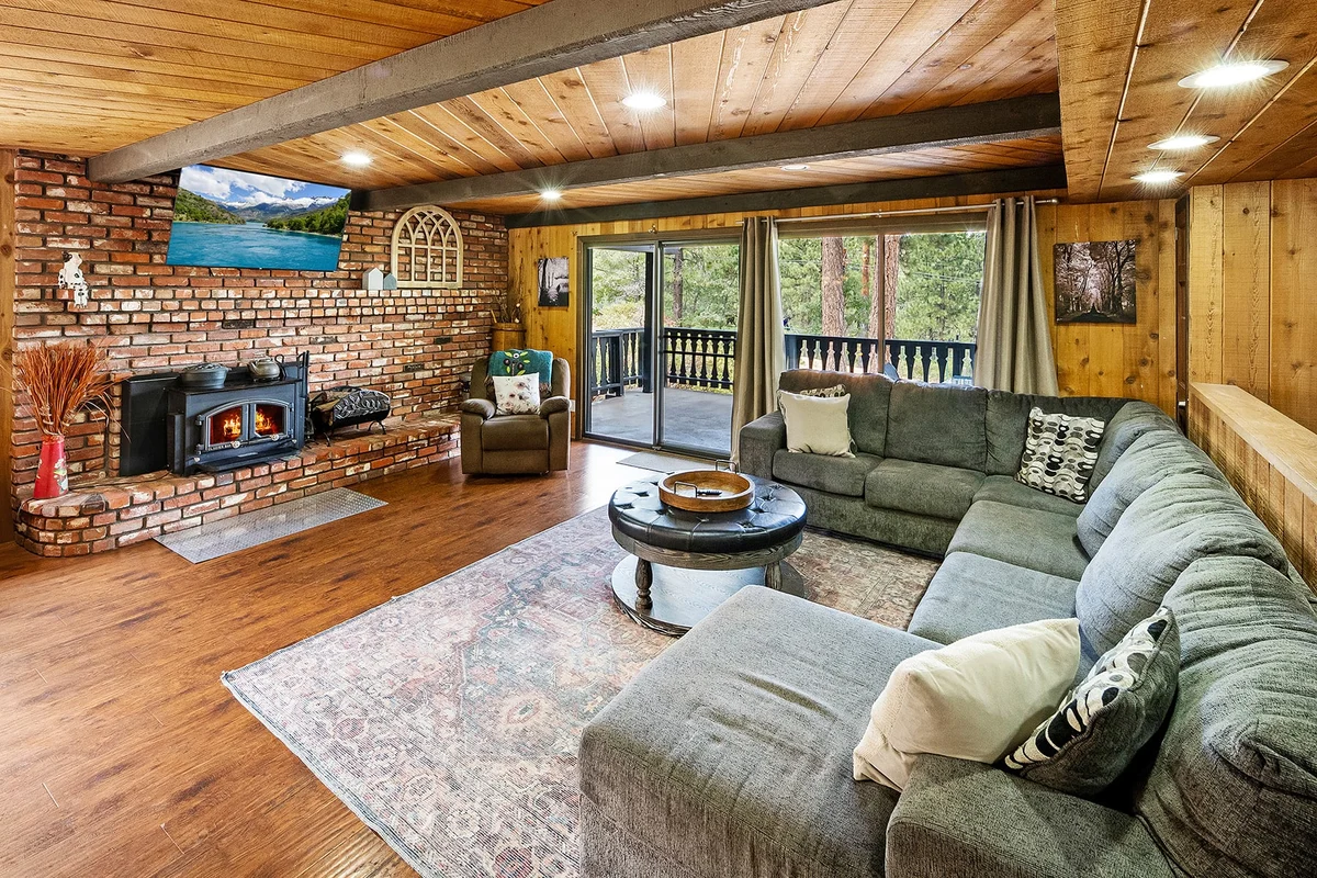 Home in Big Bear property photo 2