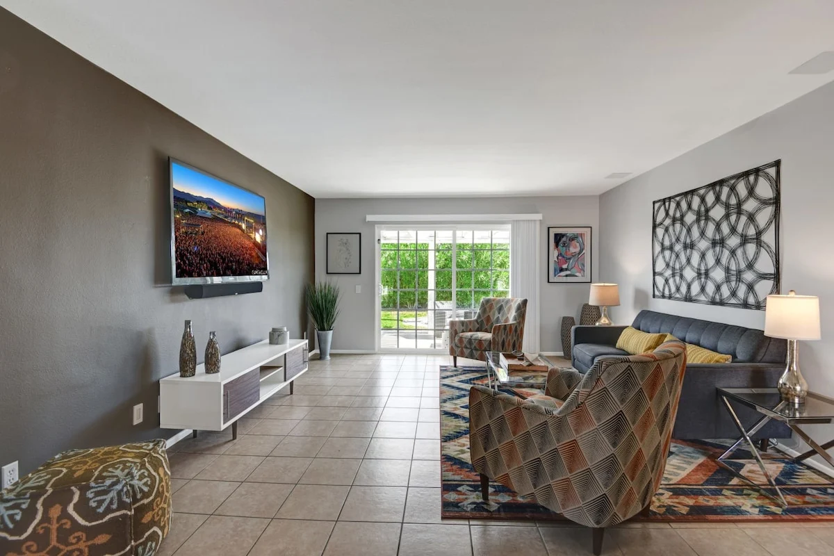 Home in Indio property photo 3