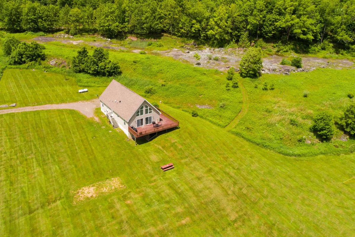 Cozy Catskills • Panoramic Views & Year-Round Fun #83