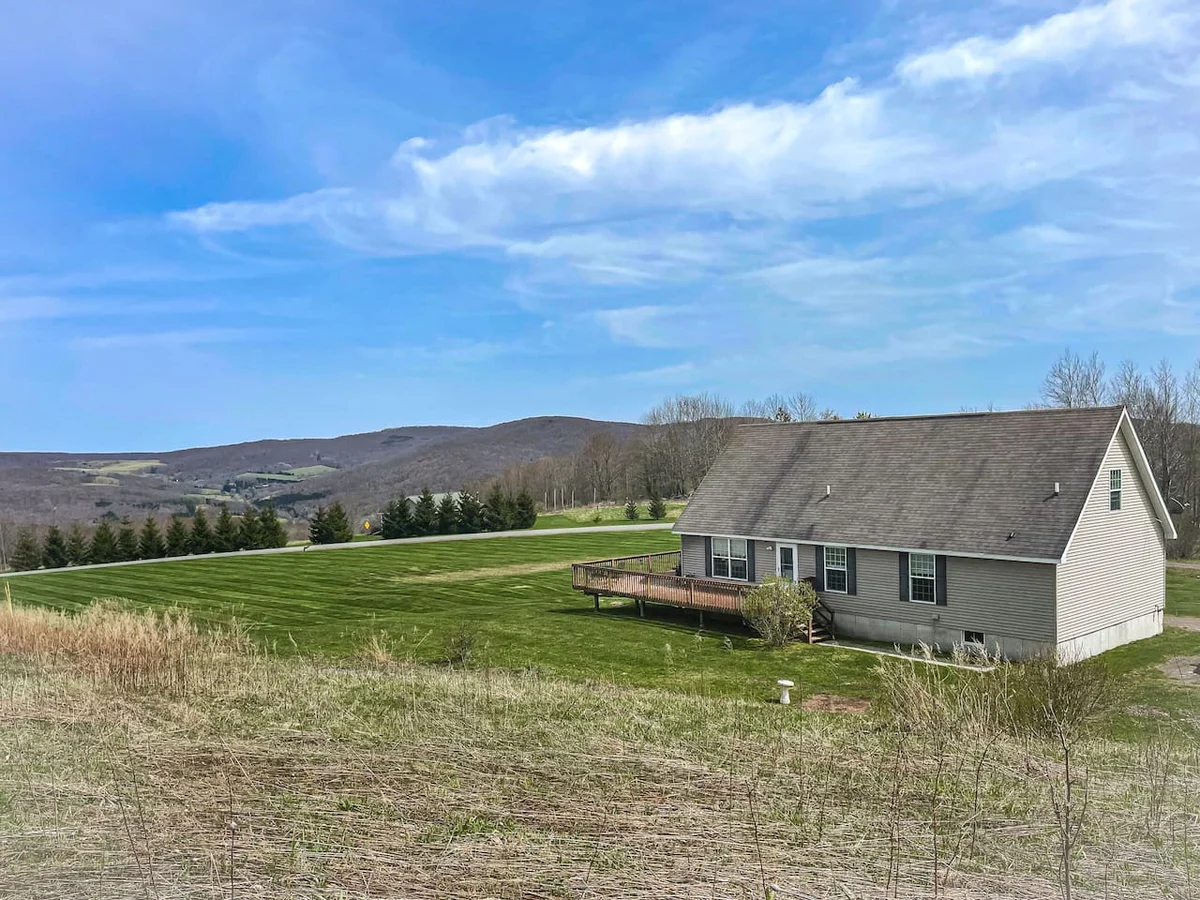Cozy Catskills • Panoramic Views & Year-Round Fun #56
