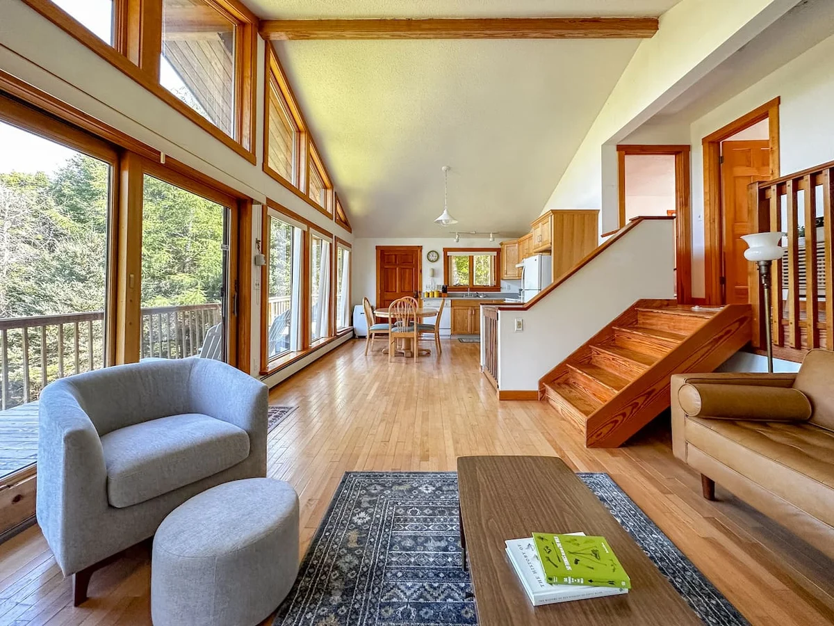 Cozy Year Round Getaway • Private Catskills Cabin #6