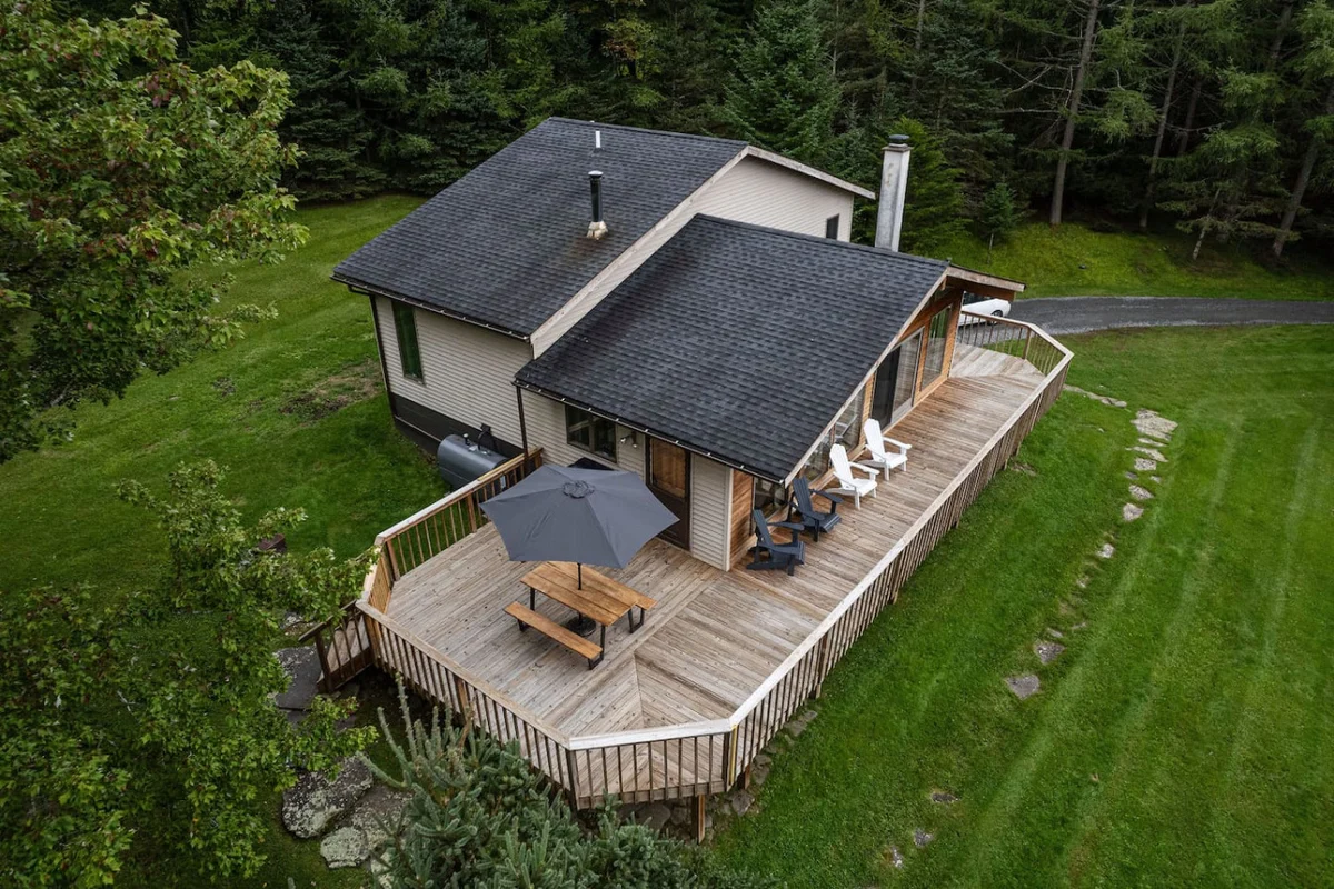 Cozy Year Round Getaway • Private Catskills Cabin #2