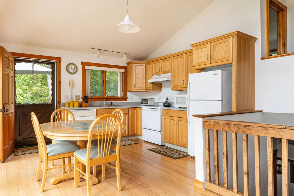 Cozy Year Round Getaway • Private Catskills Cabin #47