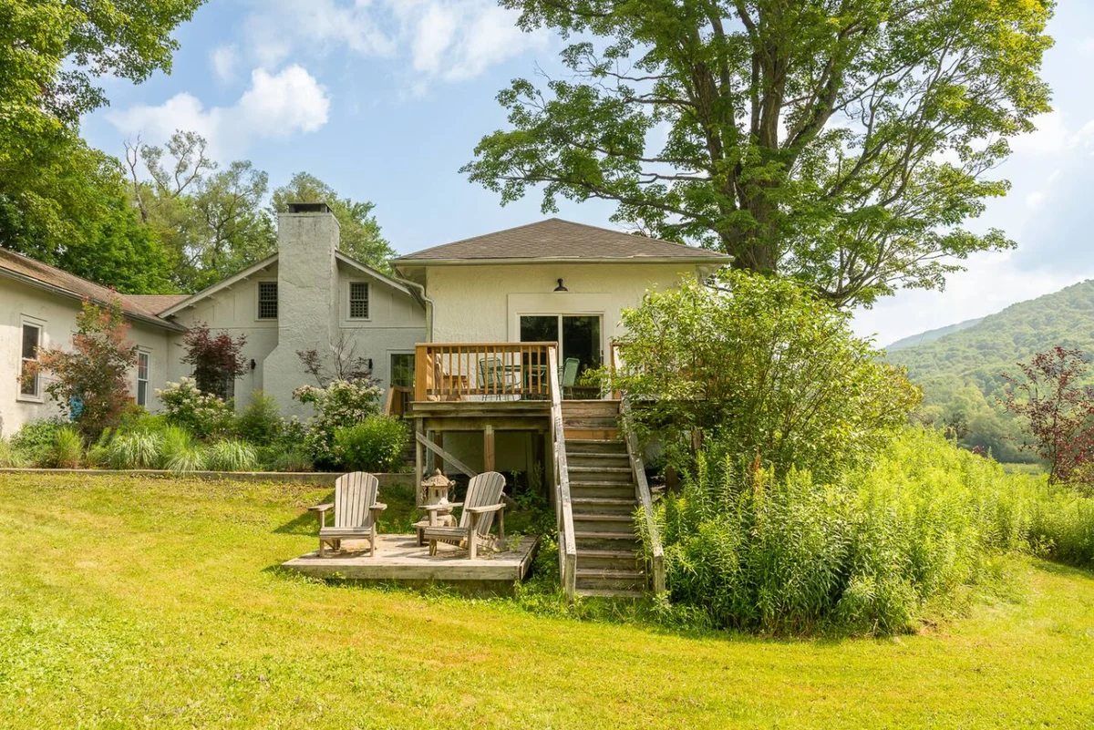Luxe 3BR Getaway for 4 Seasons #31