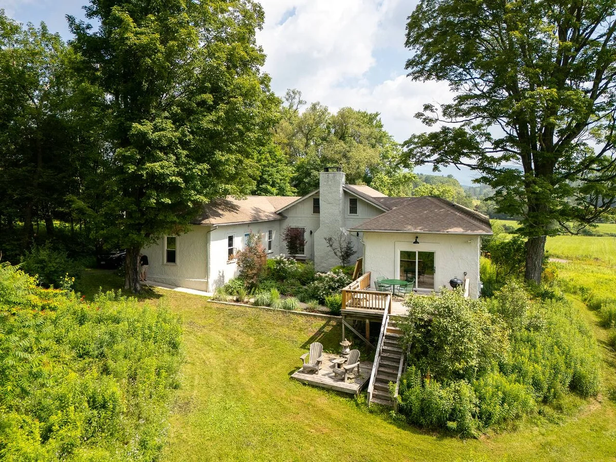Luxe 3BR Getaway for 4 Seasons #29