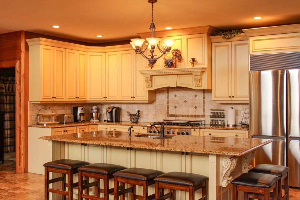 Massive 6BR 5BA Country Home with Central AC #36