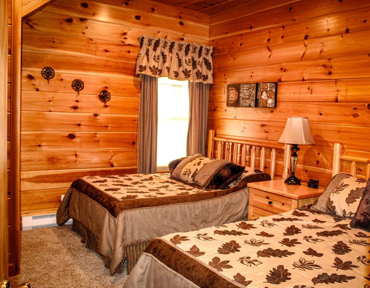 Massive 6BR 5BA Country Home with Central AC #21