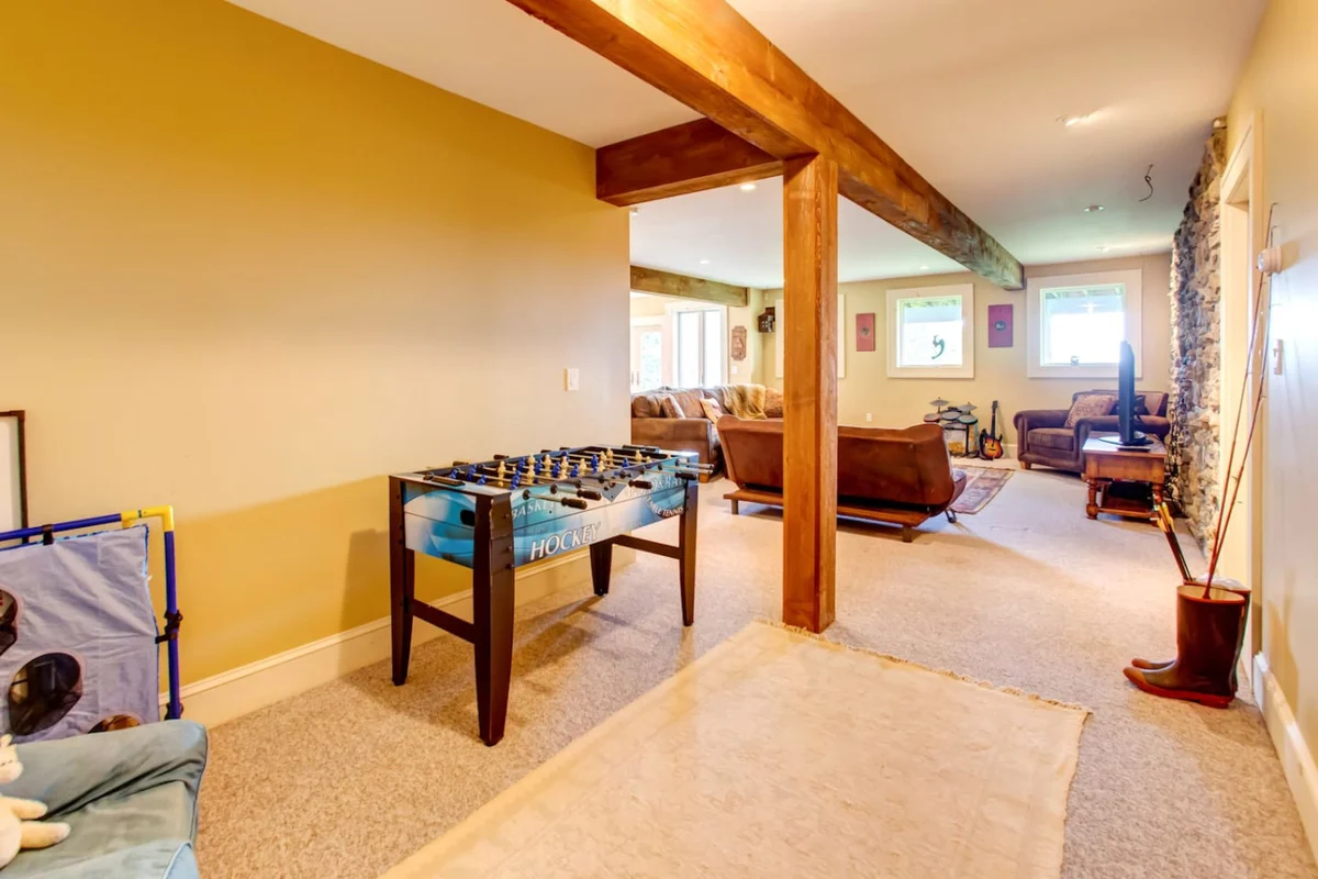 Stars, Sky & Mountain Views • Modern Upstate Stay #39