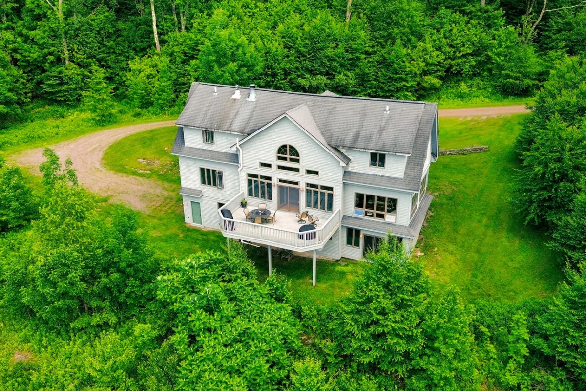 Stars, Sky & Mountain Views • Modern Upstate Stay #19