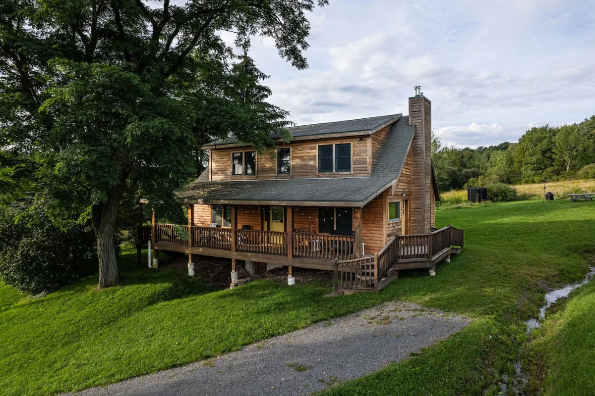 Upstate Getaway • Starry Skies and Nature #12