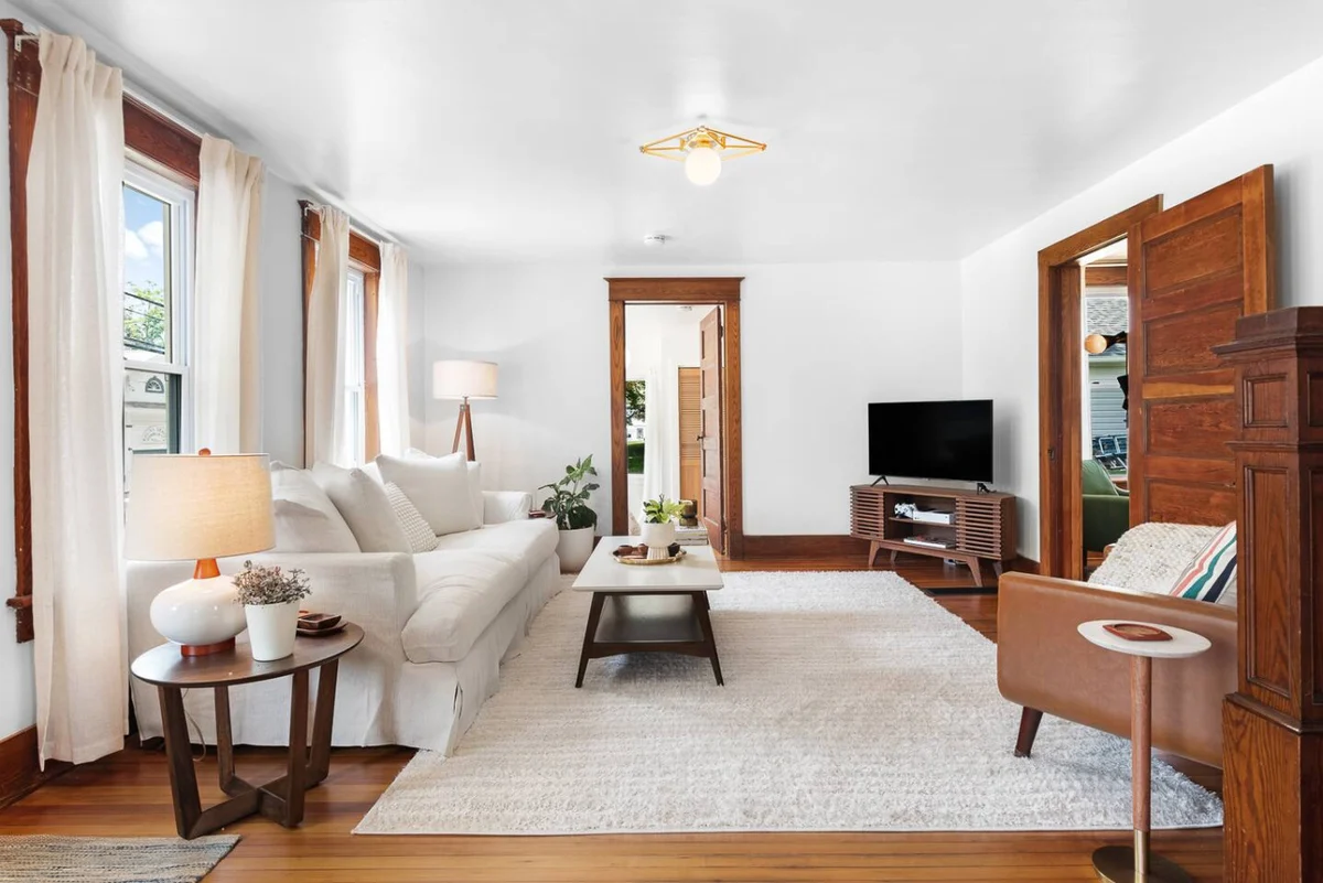 Vintage Catskills Home • Bucolic Views & Coziness #27