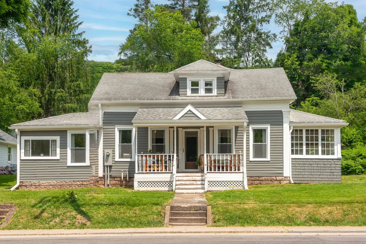 Vintage Catskills Home • Bucolic Views & Coziness #6