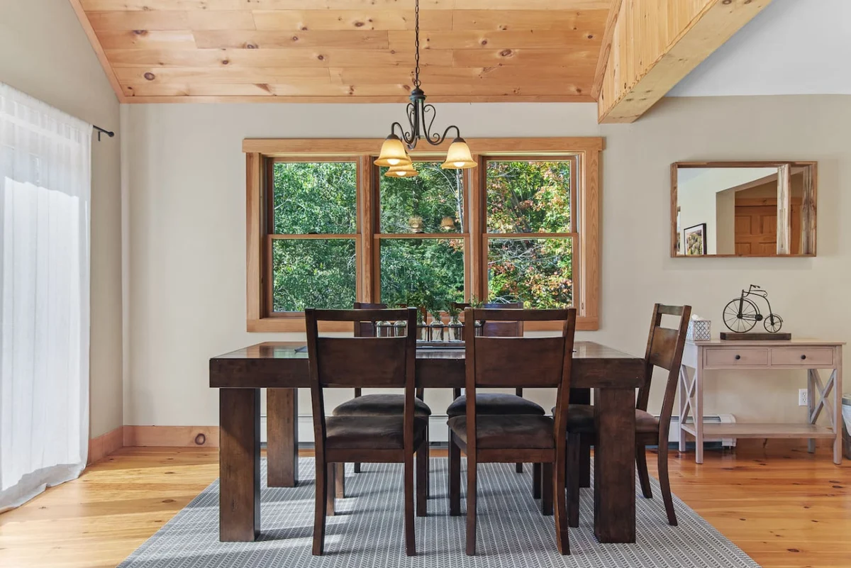 Warm & Woodsy Cabin Year-Round Escape #16