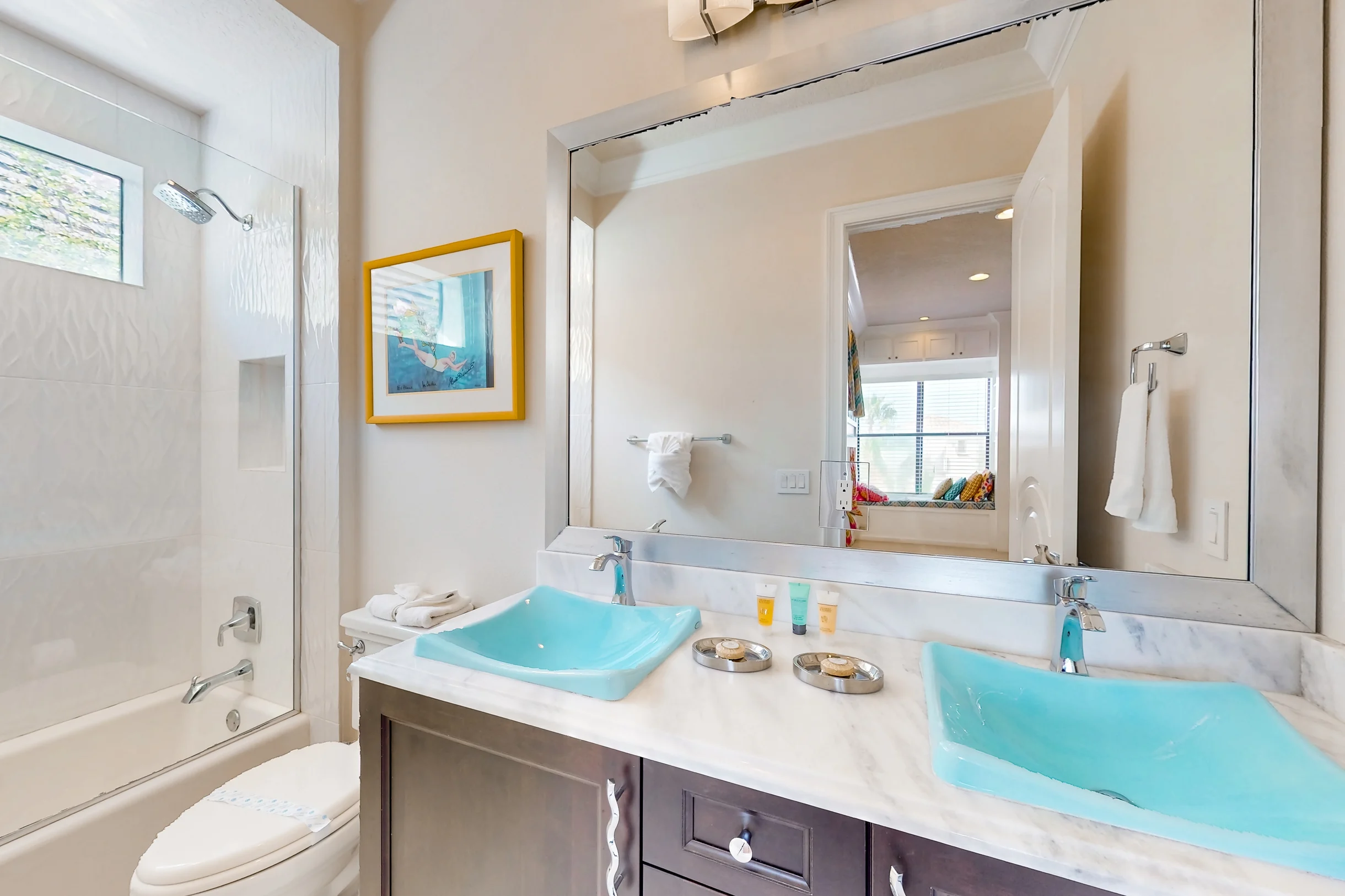 Wander Reunion Estate #6