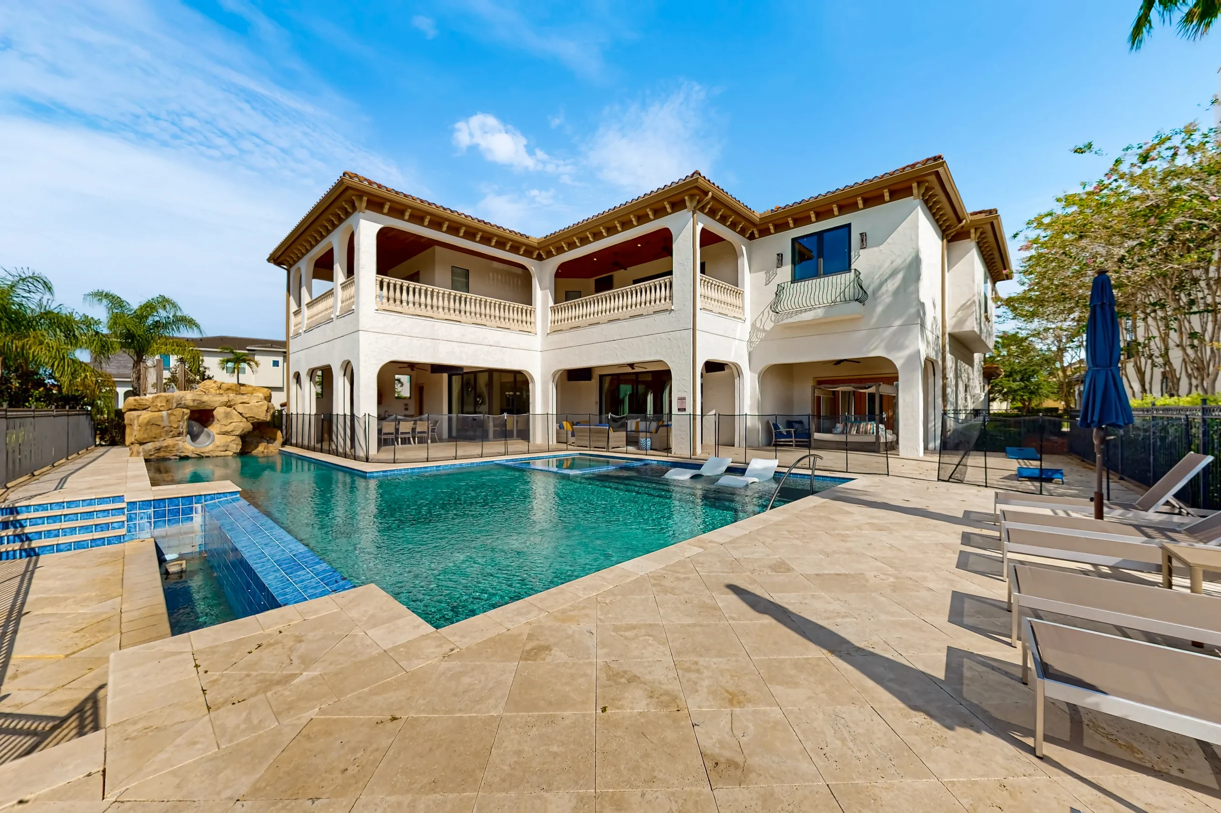 Wander Reunion Estate #63