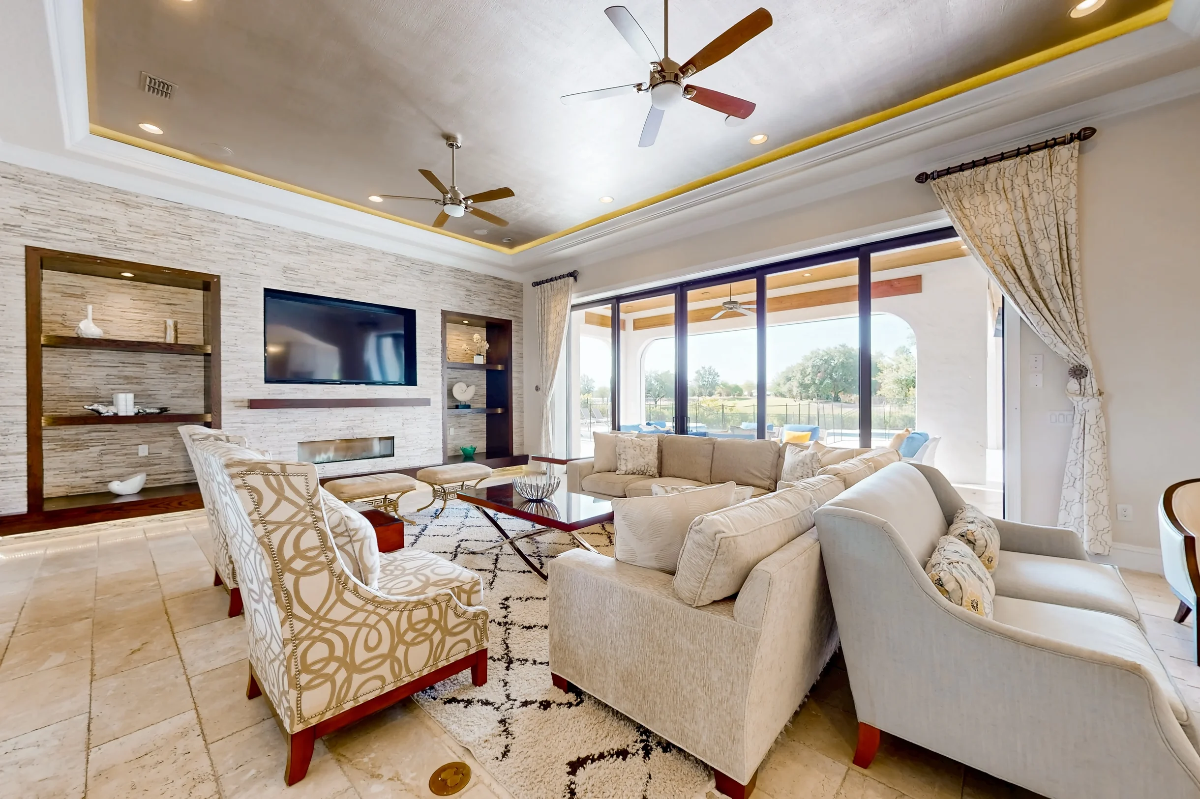 Wander Reunion Estate #39