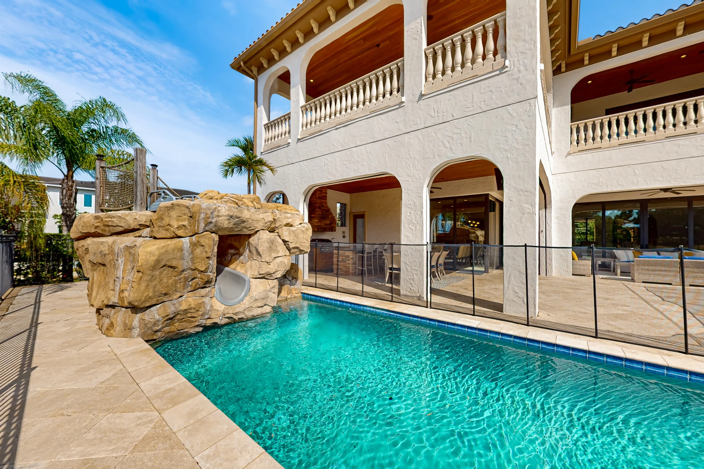 Wander Reunion Estate #60