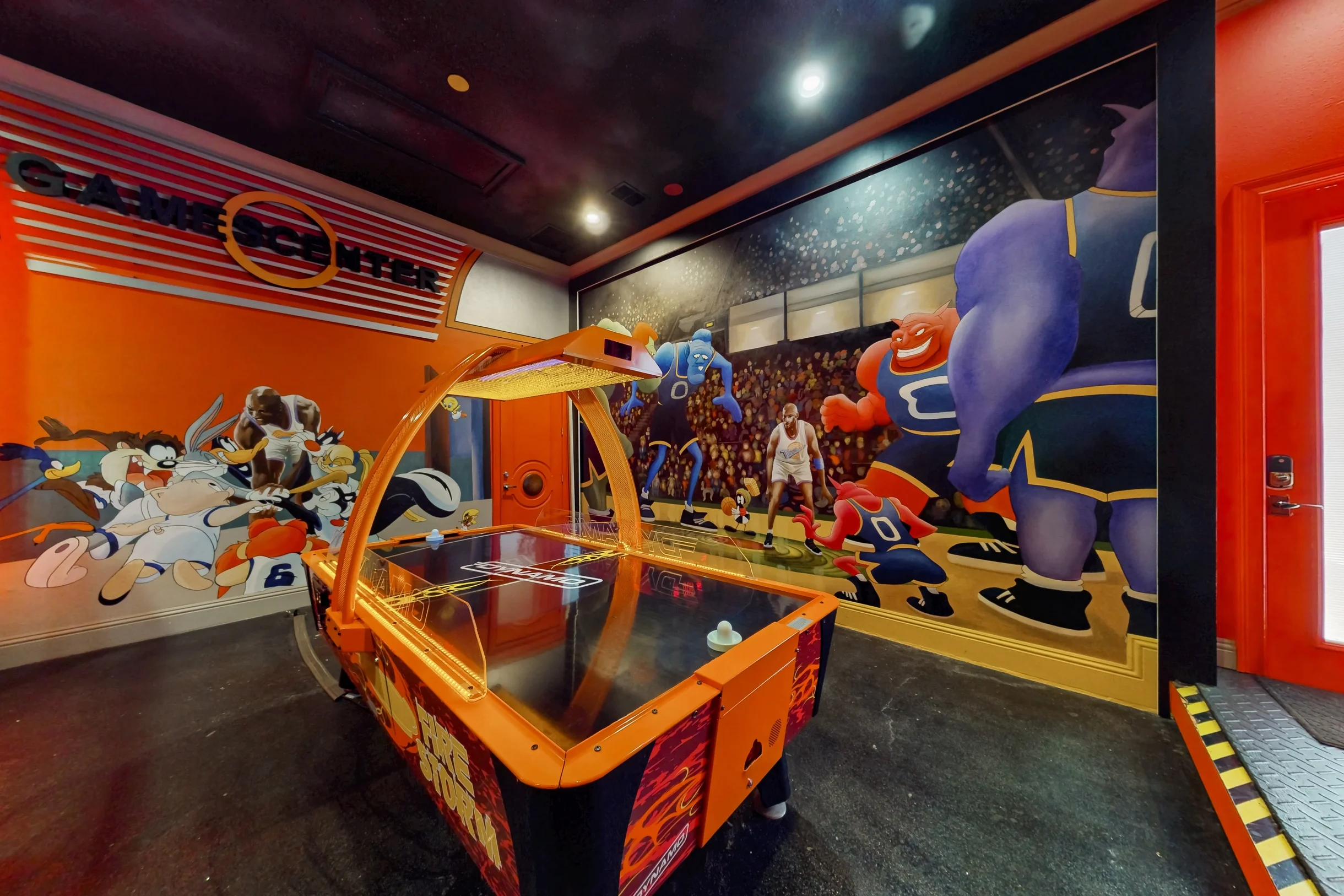 Wander Reunion Estate #61