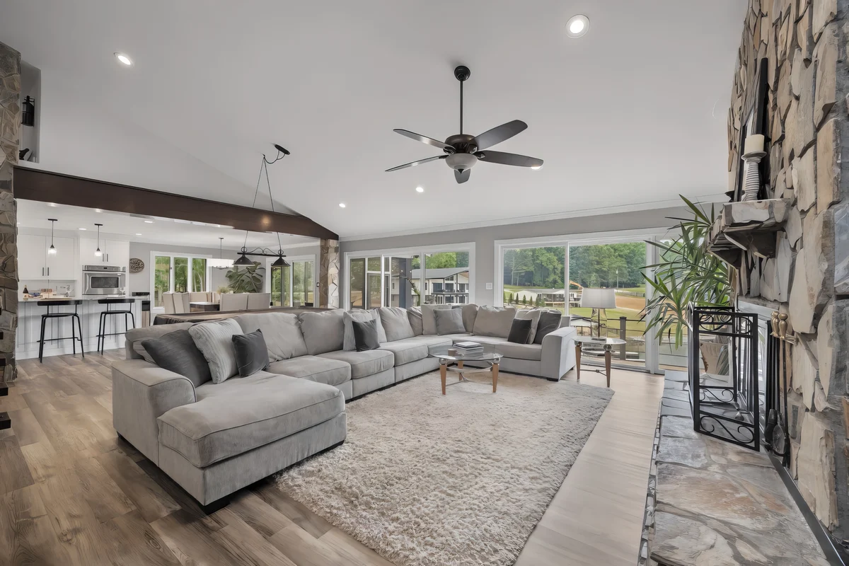 Wander Mooresville Lakeview