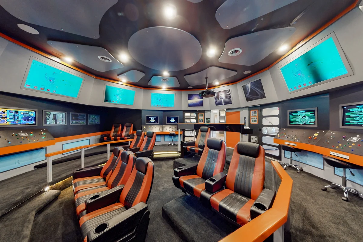 Wander Reunion Splash