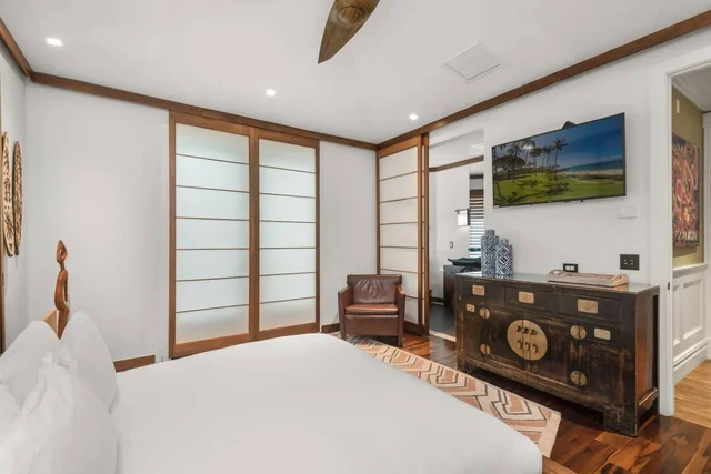 Bedroom 10 image 1