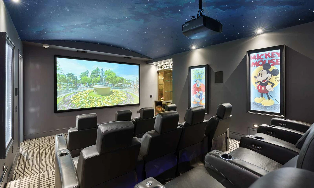 Wander Reunion Glade