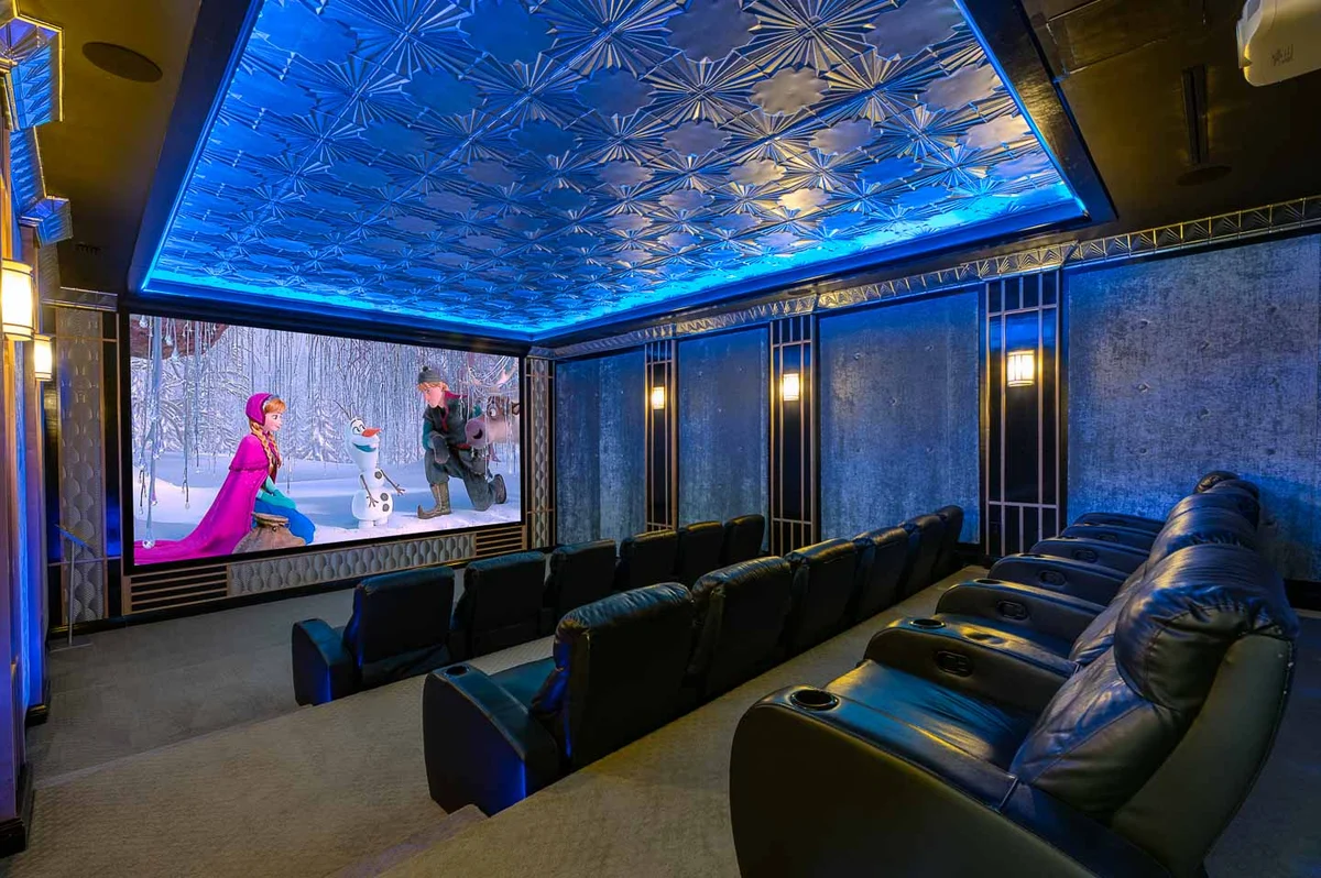 Wander Reunion Eagles