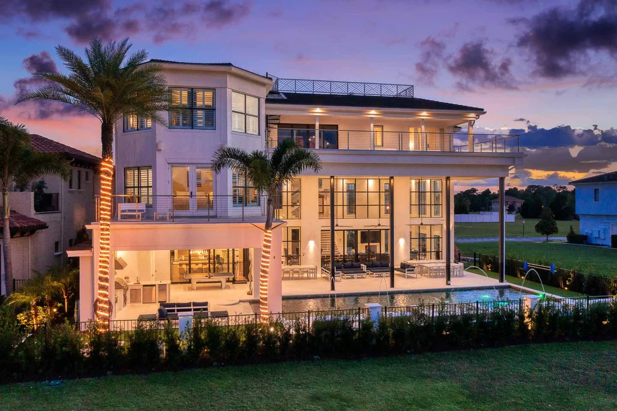 Wander Reunion Eagles #5