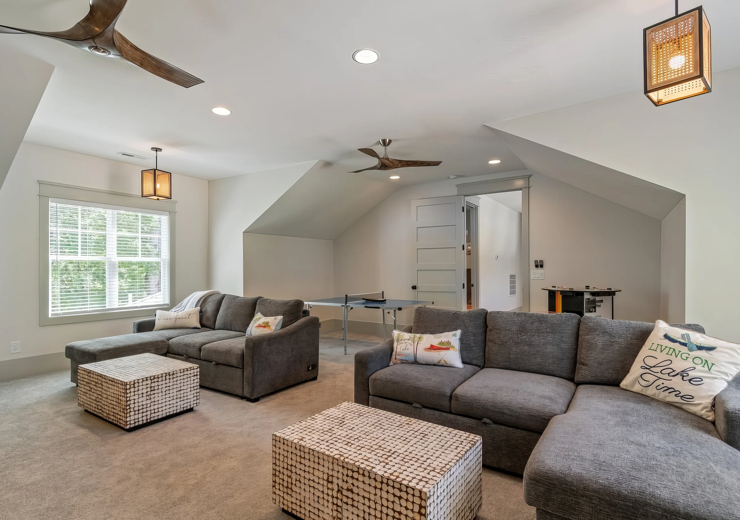 Lakeside Retreat-New Lakeside Home w/kayaks, Game Room, Billiards #54