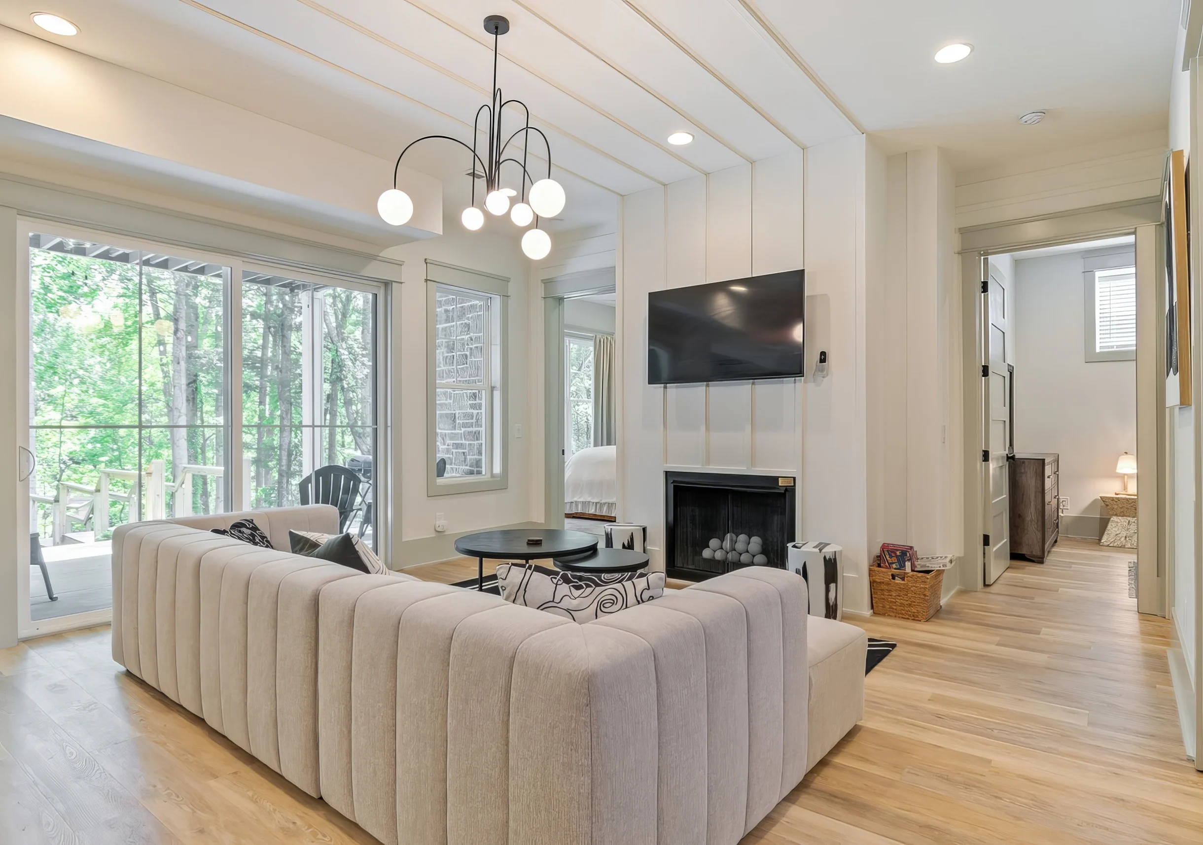 Lakeside Retreat-New Lakeside Home w/kayaks, Game Room, Billiards #8