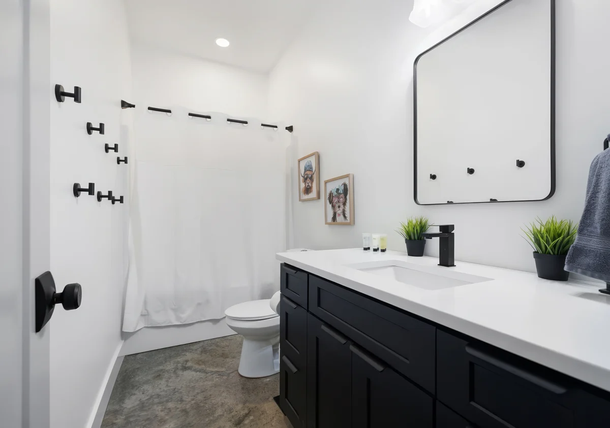 Wander Winchester Hills