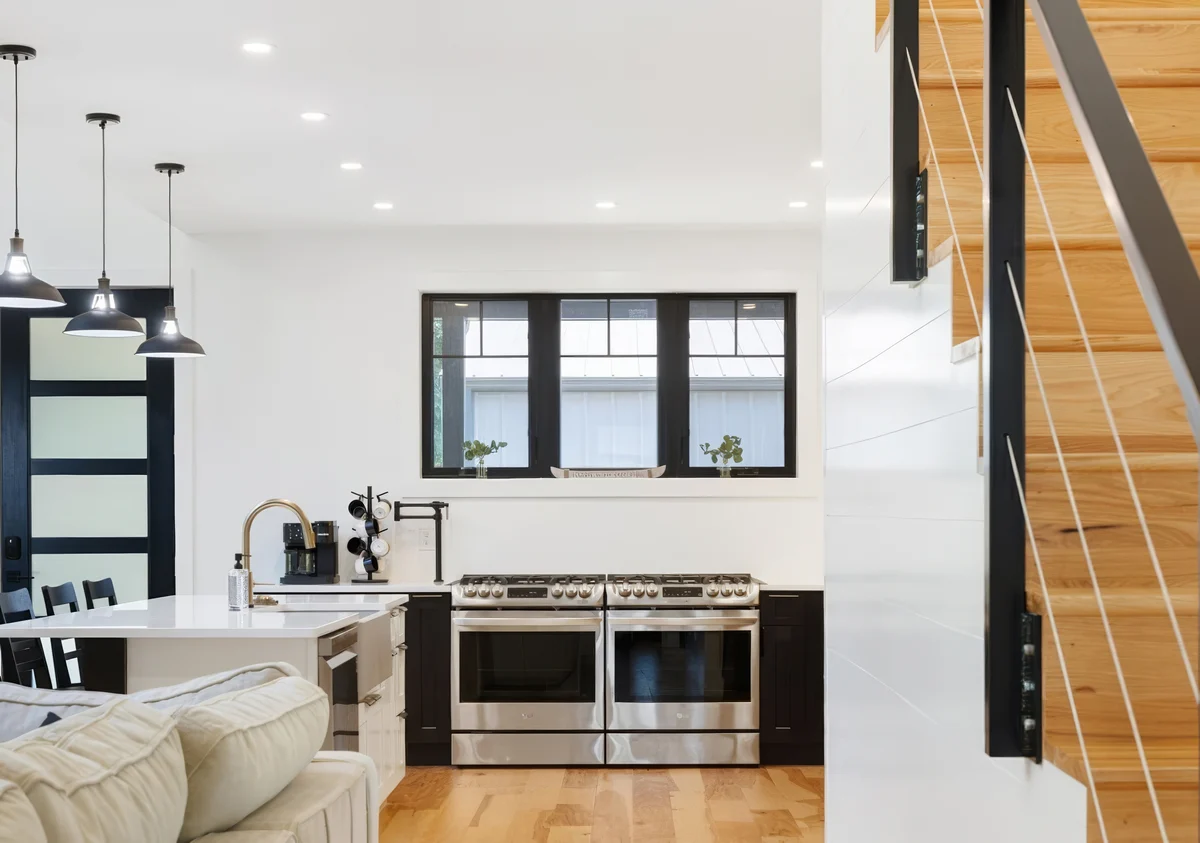 Wander Winchester Hills