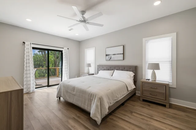 Bedroom 1 image 1