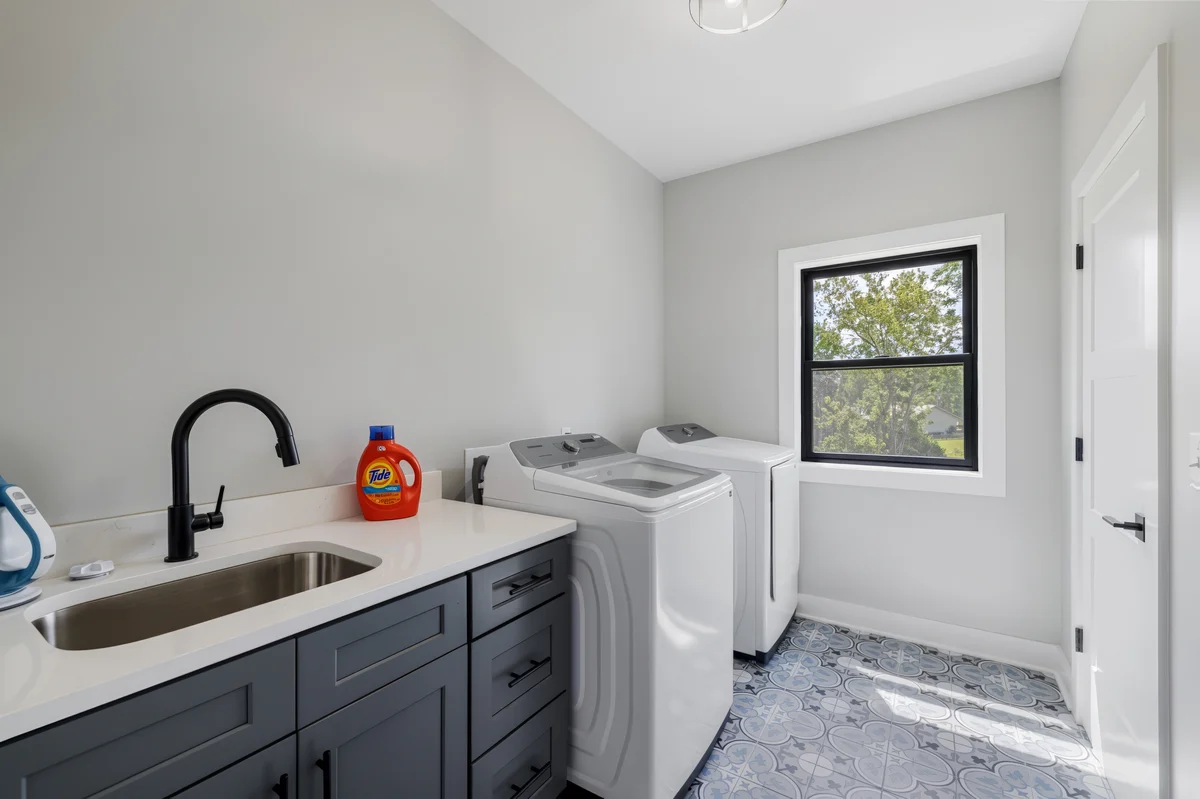 Wander Winchester Magnolia