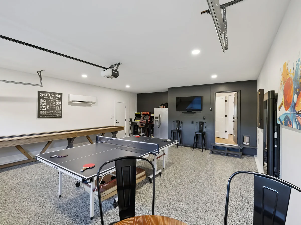 Wander Winchester Highlands