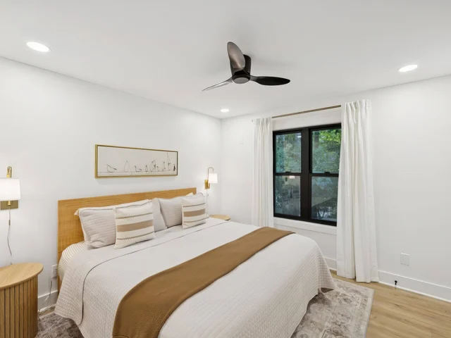 Bedroom 3 image 1
