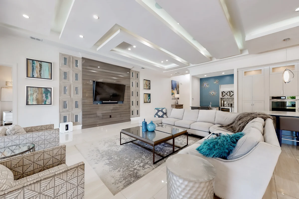 Wander Reunion Waterways