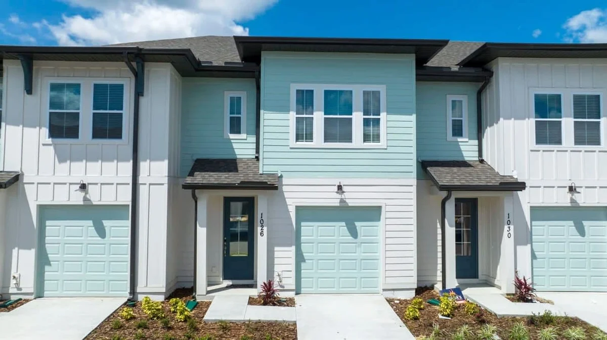 Townhome in Davenport property photo 4