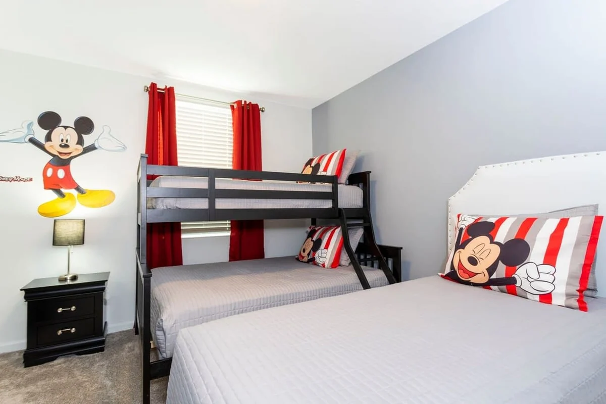 Townhome in Davenport property photo 3