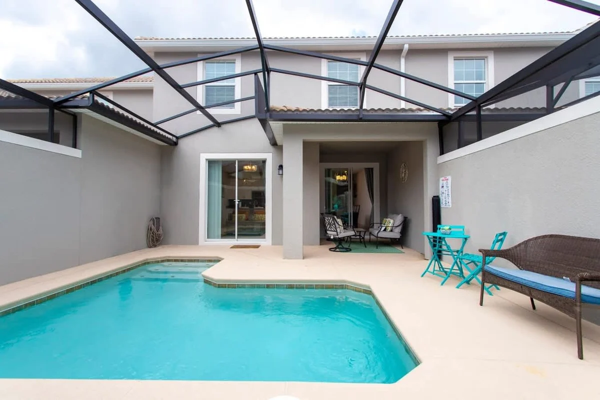 Townhome in Kissimmee property photo 2