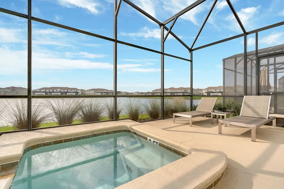 Townhome in Kissimmee property photo 2