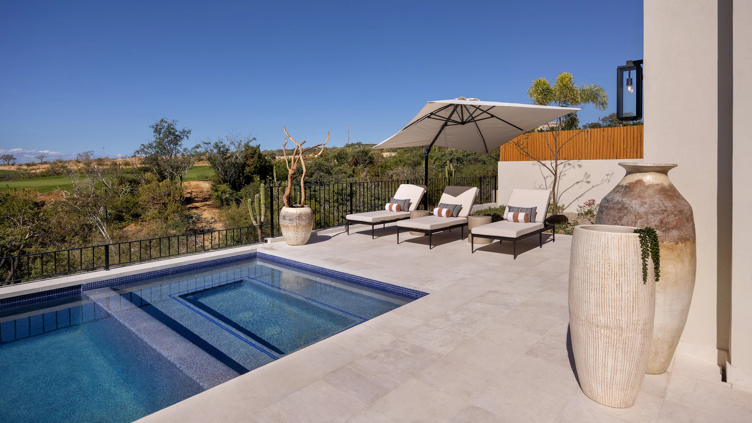 Wander Diamante Cove #5