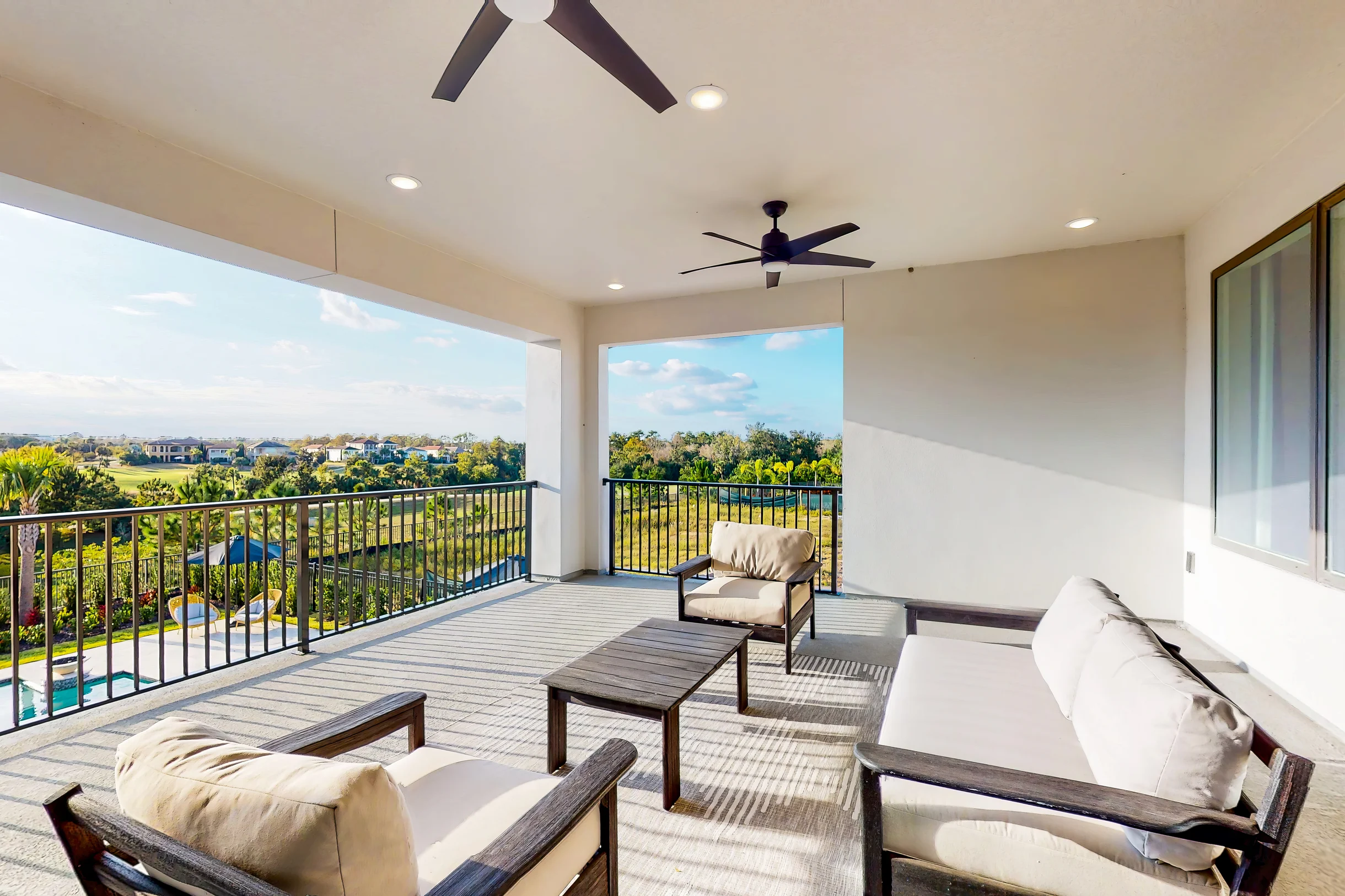 BD014E - The Modern Bear's Den Estate #6