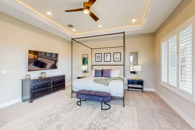 Bedroom 1 image 1