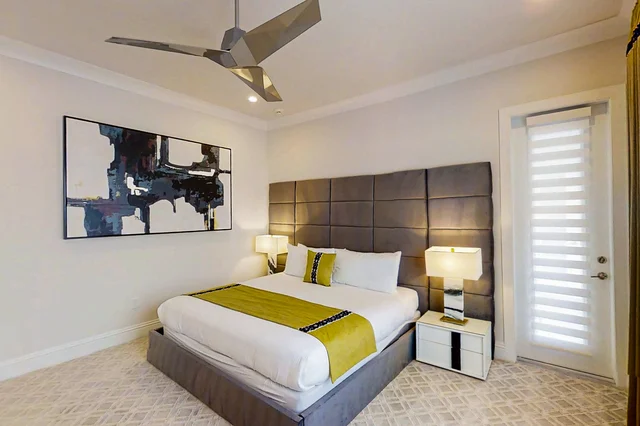 Bedroom 6 image 1
